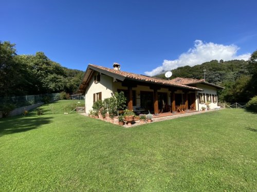 Villa à Menaggio