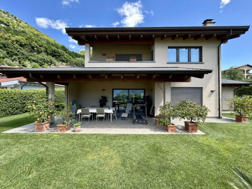 Moradia em Tremezzina