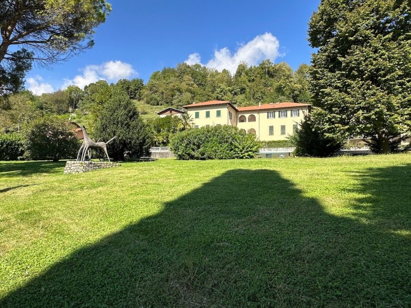 Apartment in Carlazzo