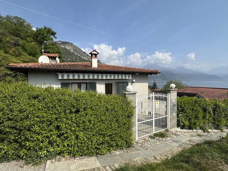 Villa i Pianello del Lario