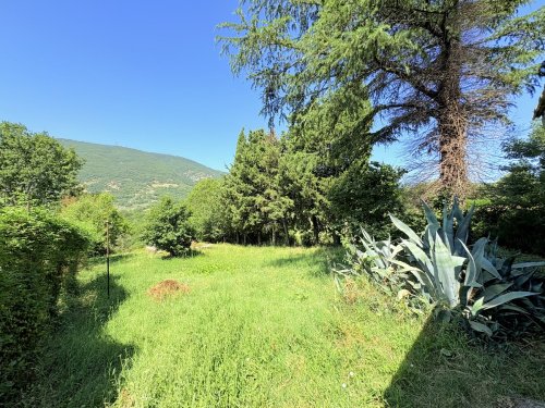 科塔内洛乡间房屋