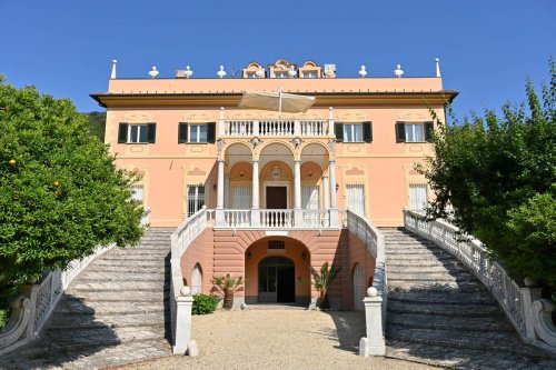 Appartamento storico a Finale Ligure