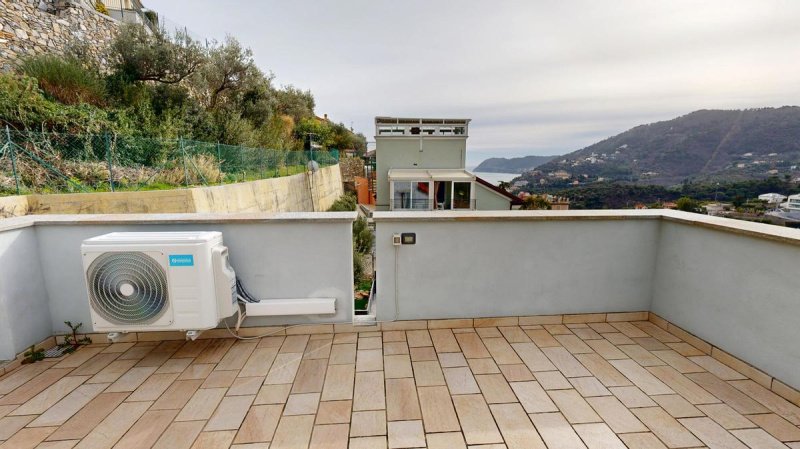 阿拉西奥半独立房屋