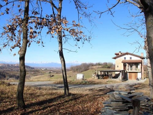 Detached house in Vicoforte