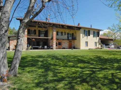 Farmhouse in Briaglia