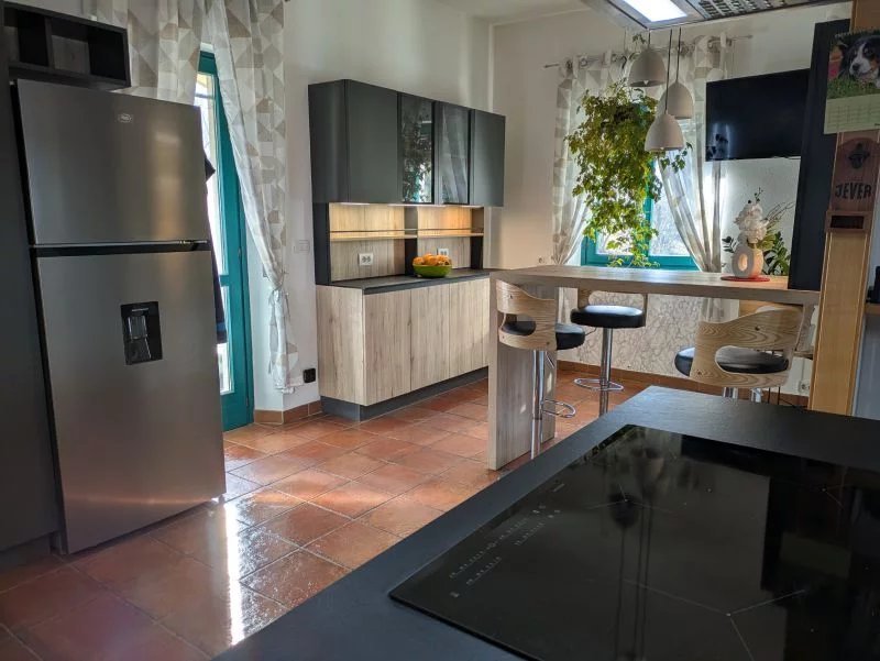 Detached house in Perletto