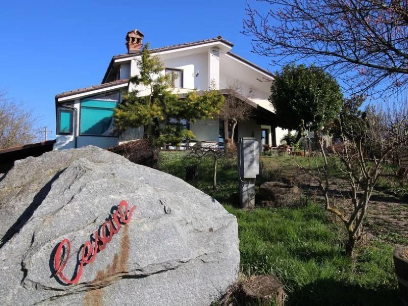 Villa a Albaretto della Torre