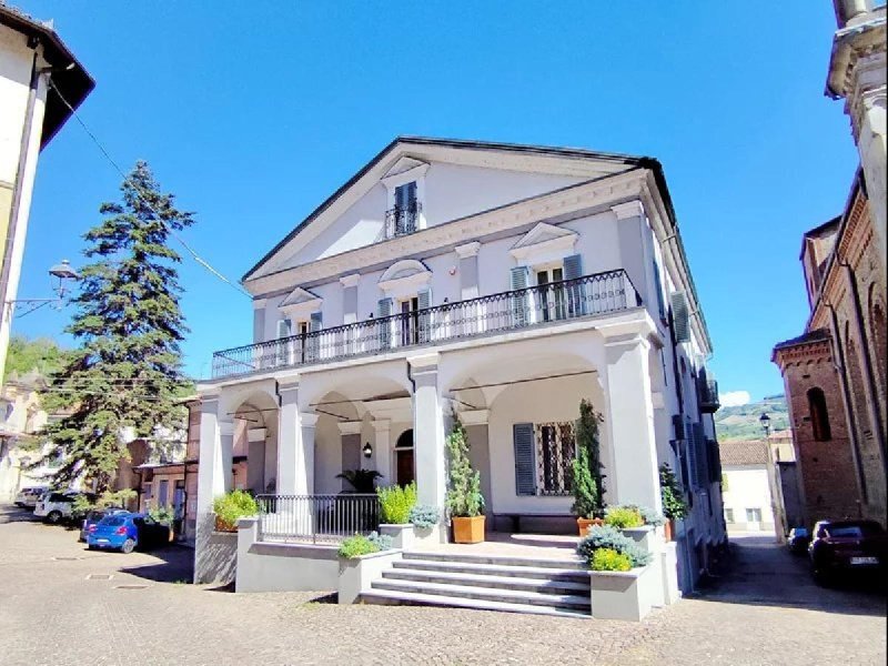 Villa en Vesime