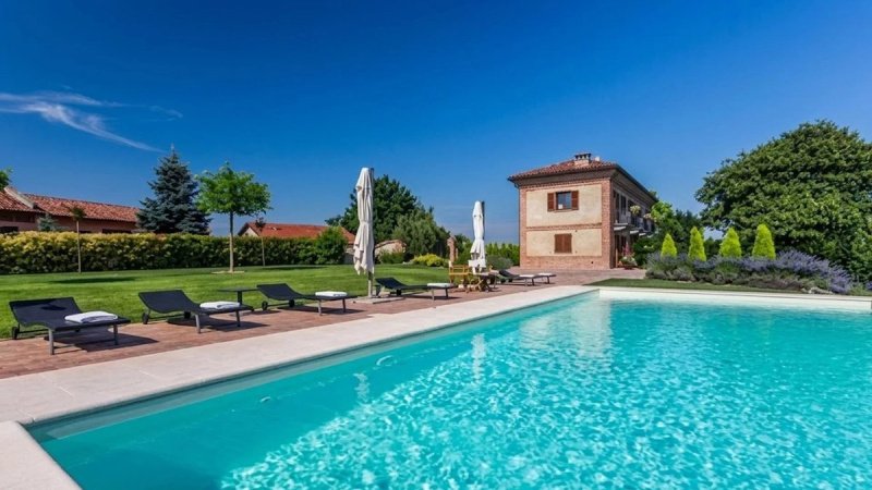 Villa en Vigliano d'Asti