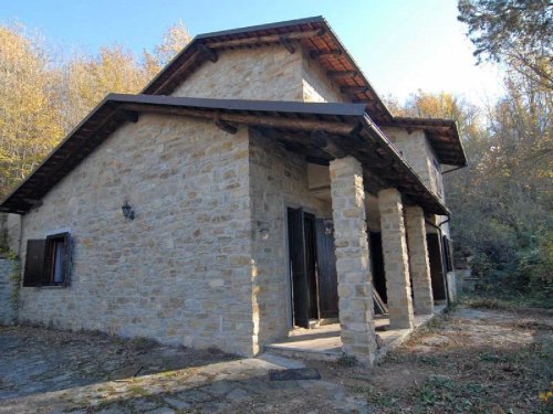 Casa independiente en Cortemilia