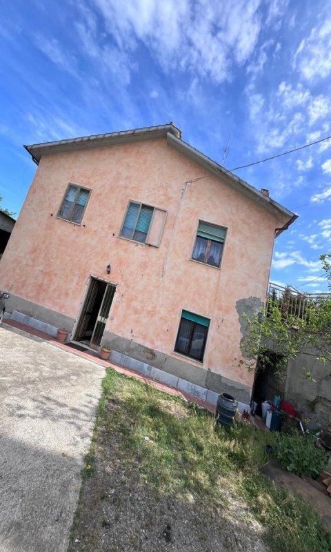 Farmhouse in Sorano