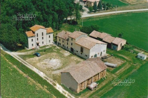 Country house in Fidenza