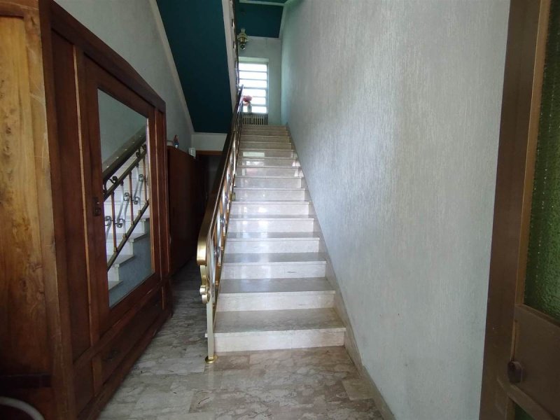 卡萨兰圭达房屋