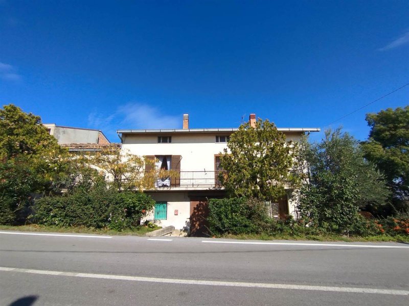 Casa geminada em Atessa