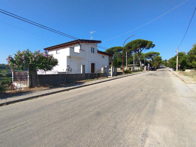 Appartamento a Pollutri