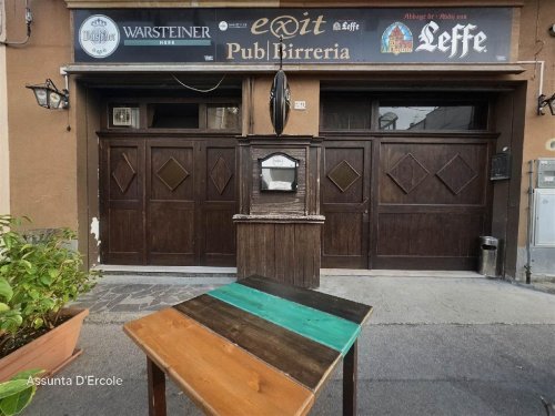 Local commercial à Scerni