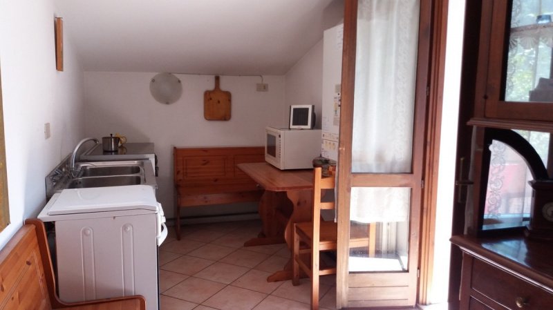 Self-contained apartment in Idro