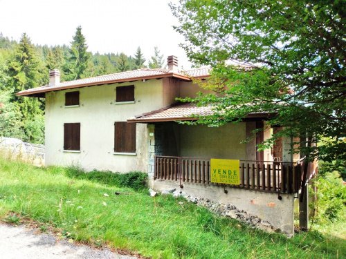 Casa de campo en Treviso Bresciano