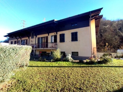 Terraced house in Vestone