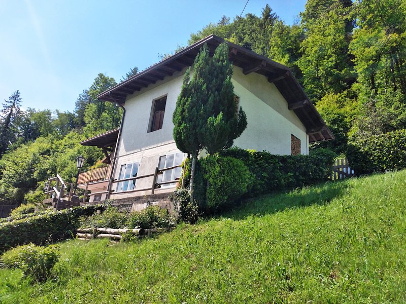 Farmhouse in Treviso Bresciano