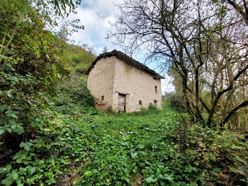 Klein huisje op het platteland in Treviso Bresciano