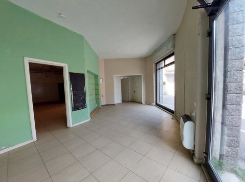 沃巴尔诺商业房产