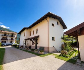 Reihenhaus in Bagolino