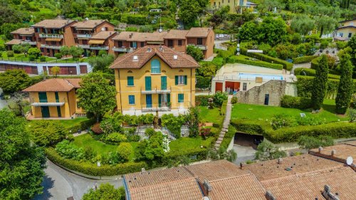 House in Gardone Riviera