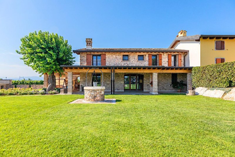 Villa in Peschiera del Garda