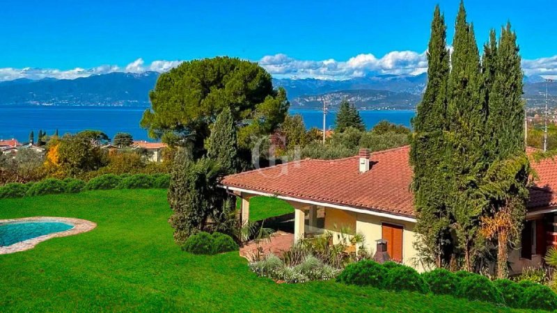 Villa en Lazise