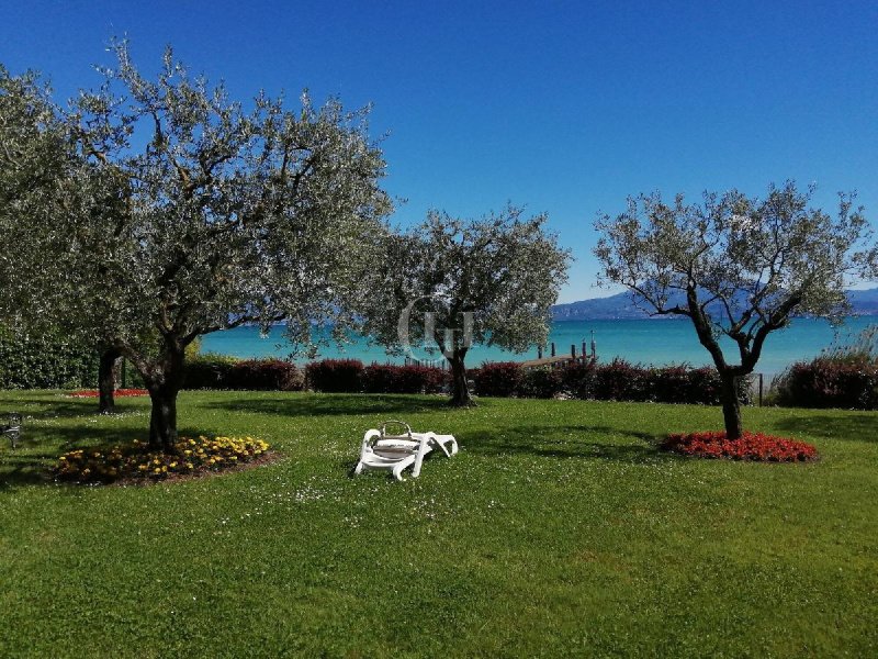 Apartamento en Sirmione