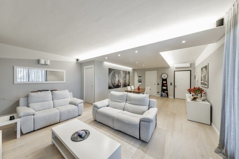 Appartement à Desenzano del Garda