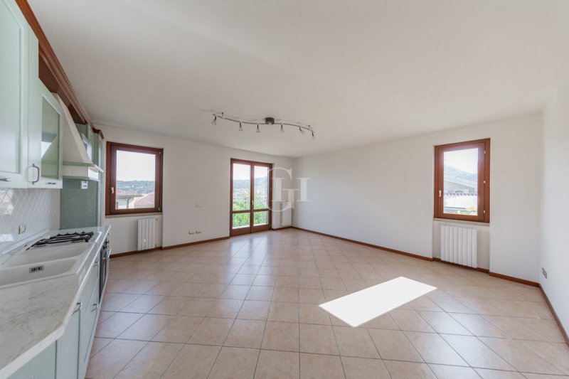 Appartement à Salò