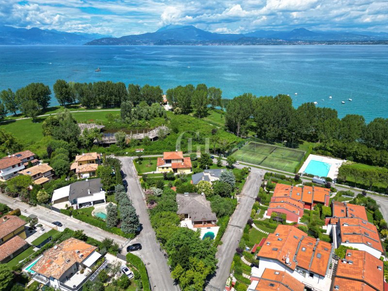 Villa a Sirmione