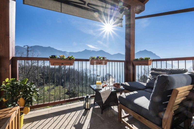 科斯塔沃尔皮诺公寓