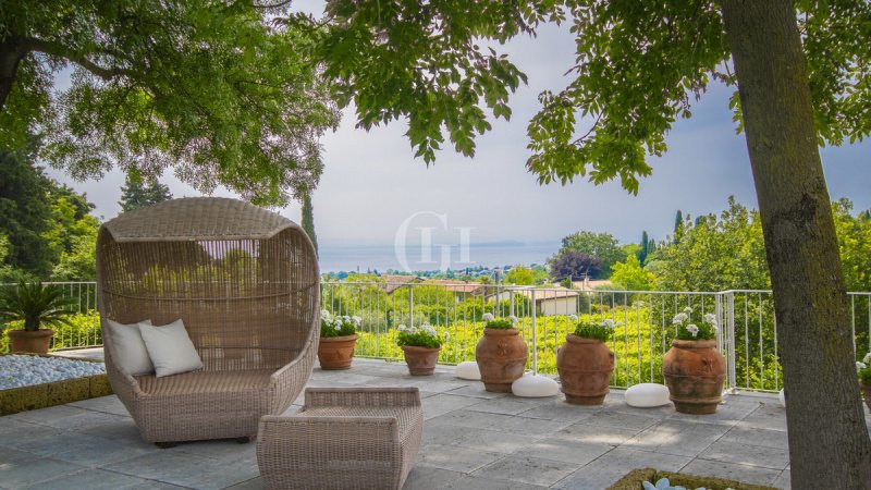 Villa i Lazise