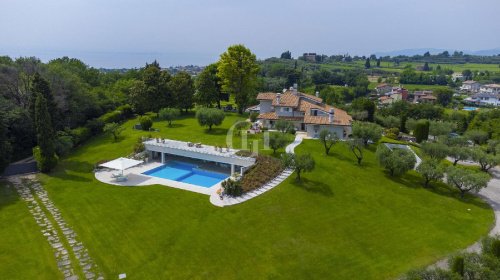 Villa i Lazise