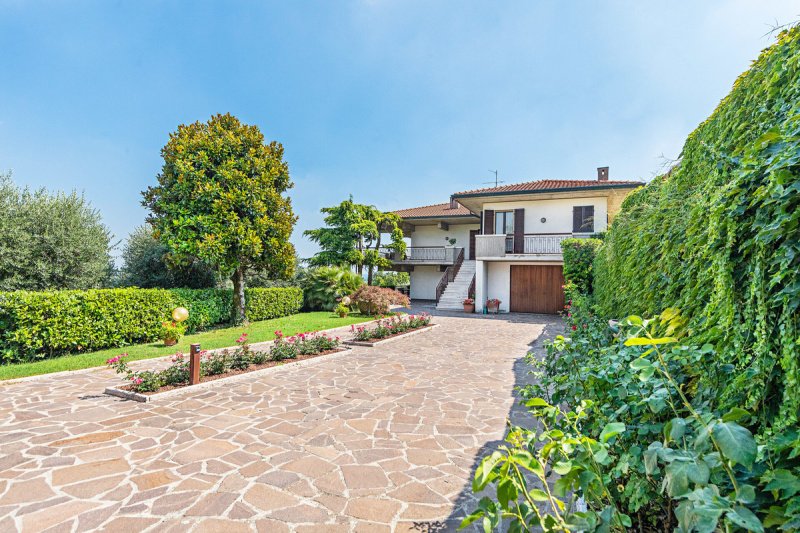 Villa in Desenzano del Garda