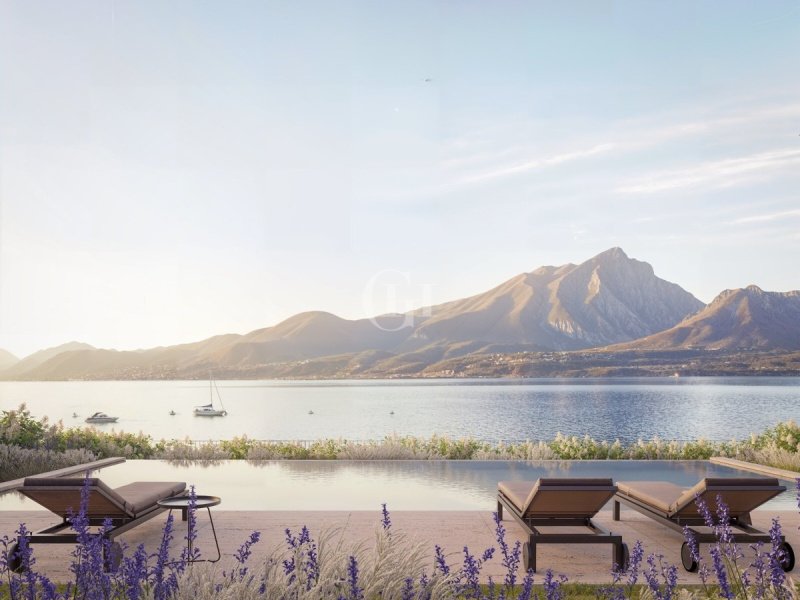 Lägenhet i Torri del Benaco