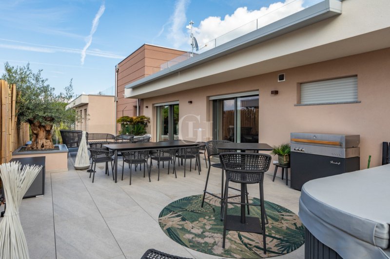 Appartamento a Desenzano del Garda