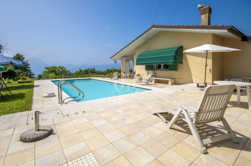 Villa in San Zeno di Montagna