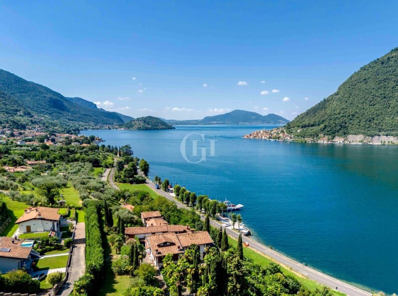 Lägenhet i Sale Marasino