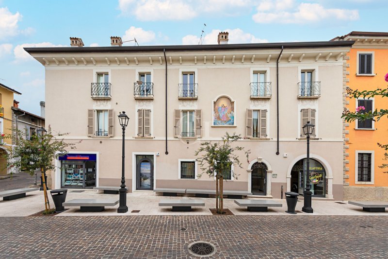 加尔达湖畔帕登盖公寓