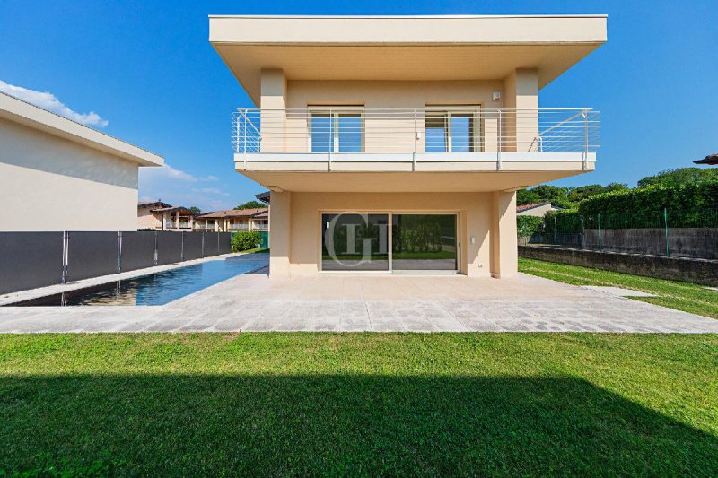 Villa en Manerba del Garda
