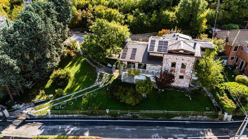 圣泽诺-迪蒙塔尼亚别墅