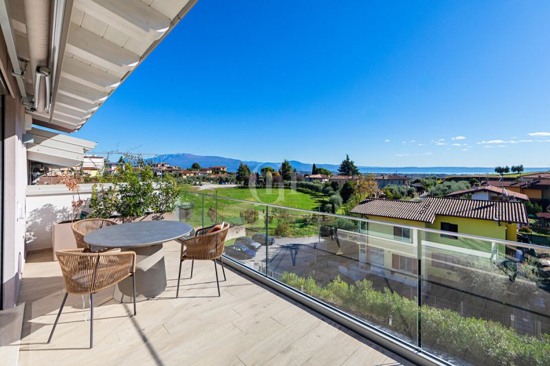 Villa a Polpenazze del Garda