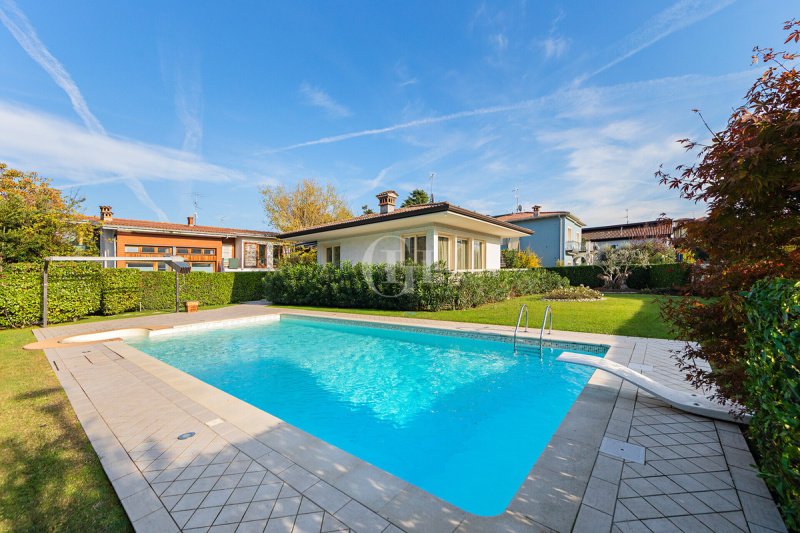 Villa i Toscolano-Maderno