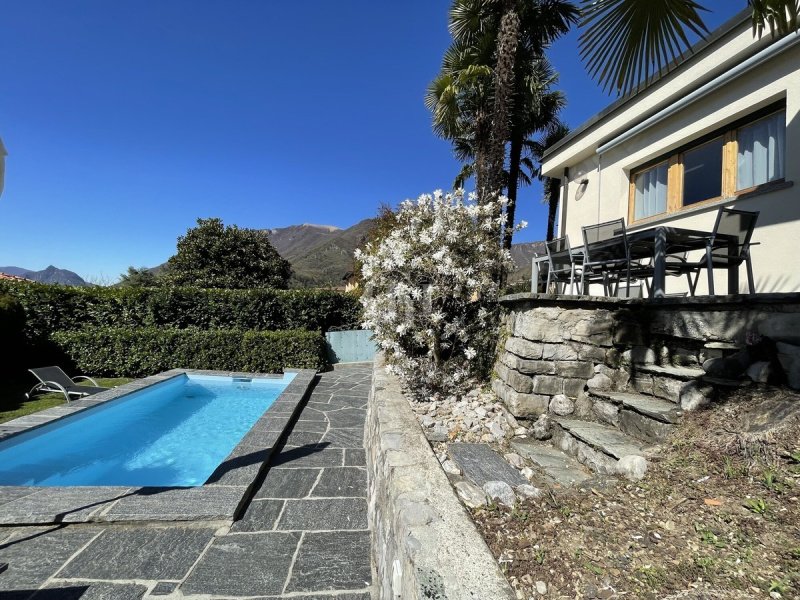 瓦尔索尔达别墅