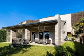 Вилла в Сарнико