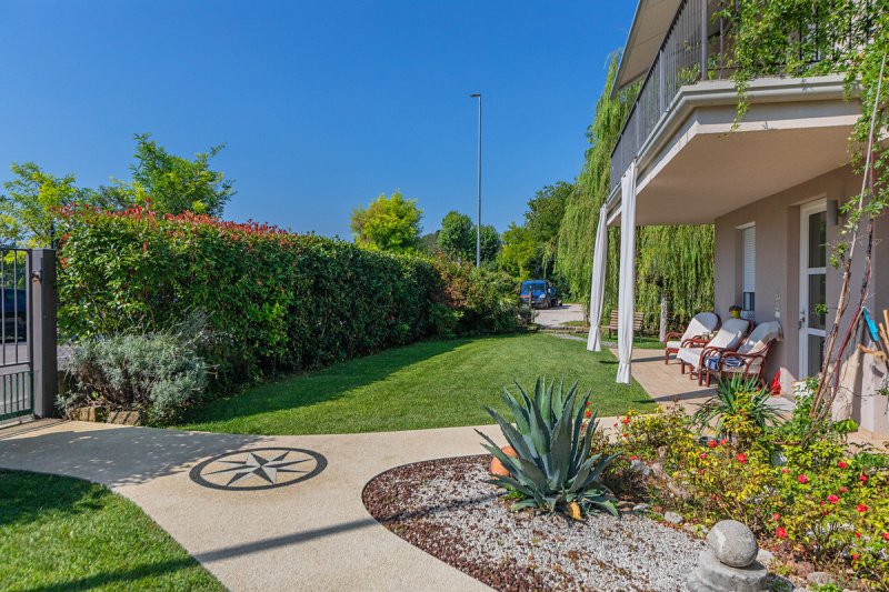 Коммерческая недвижимость в Сойано-дель-Лаго